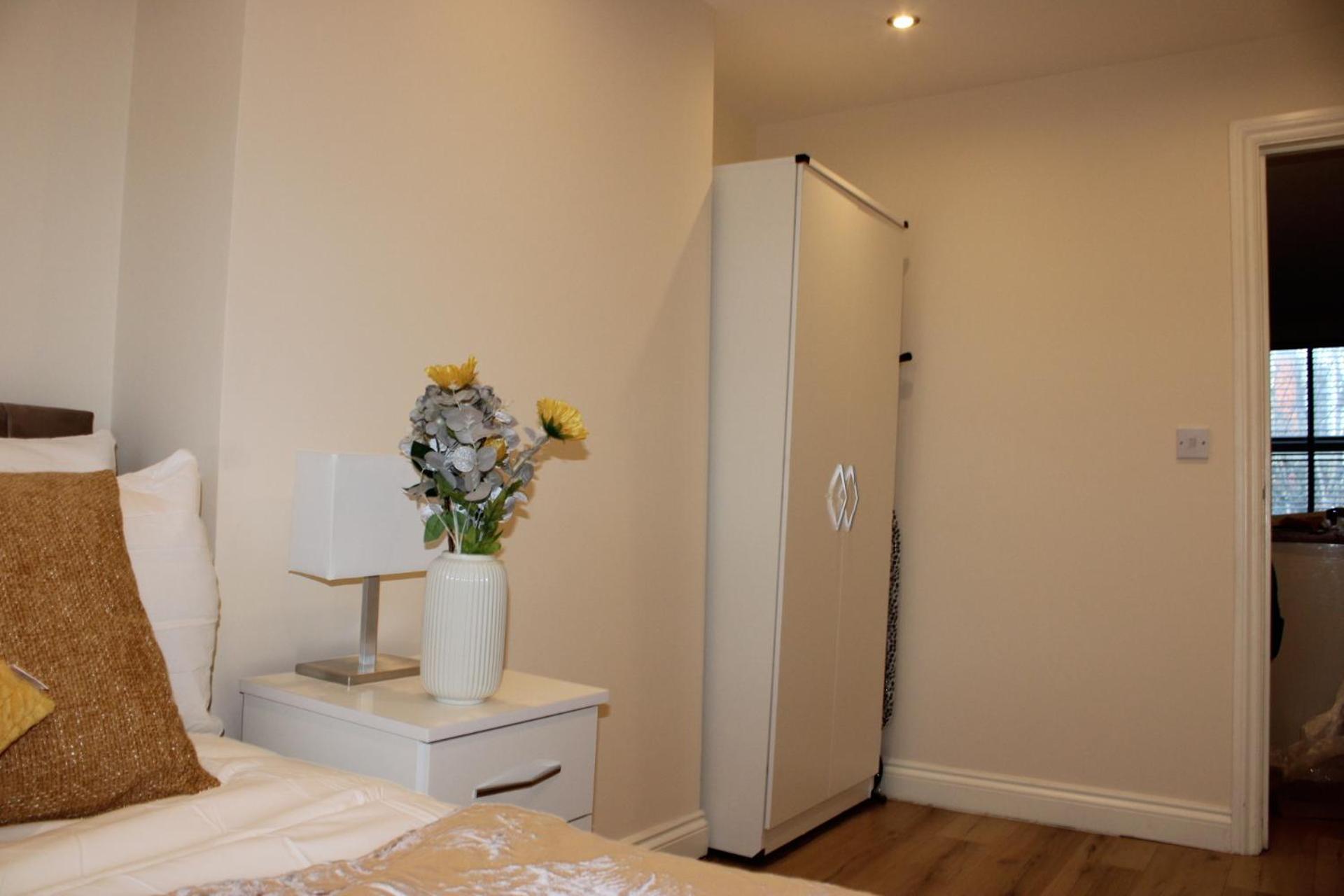 Cozy 2 Bed Flat In East Croydon * South Norwood