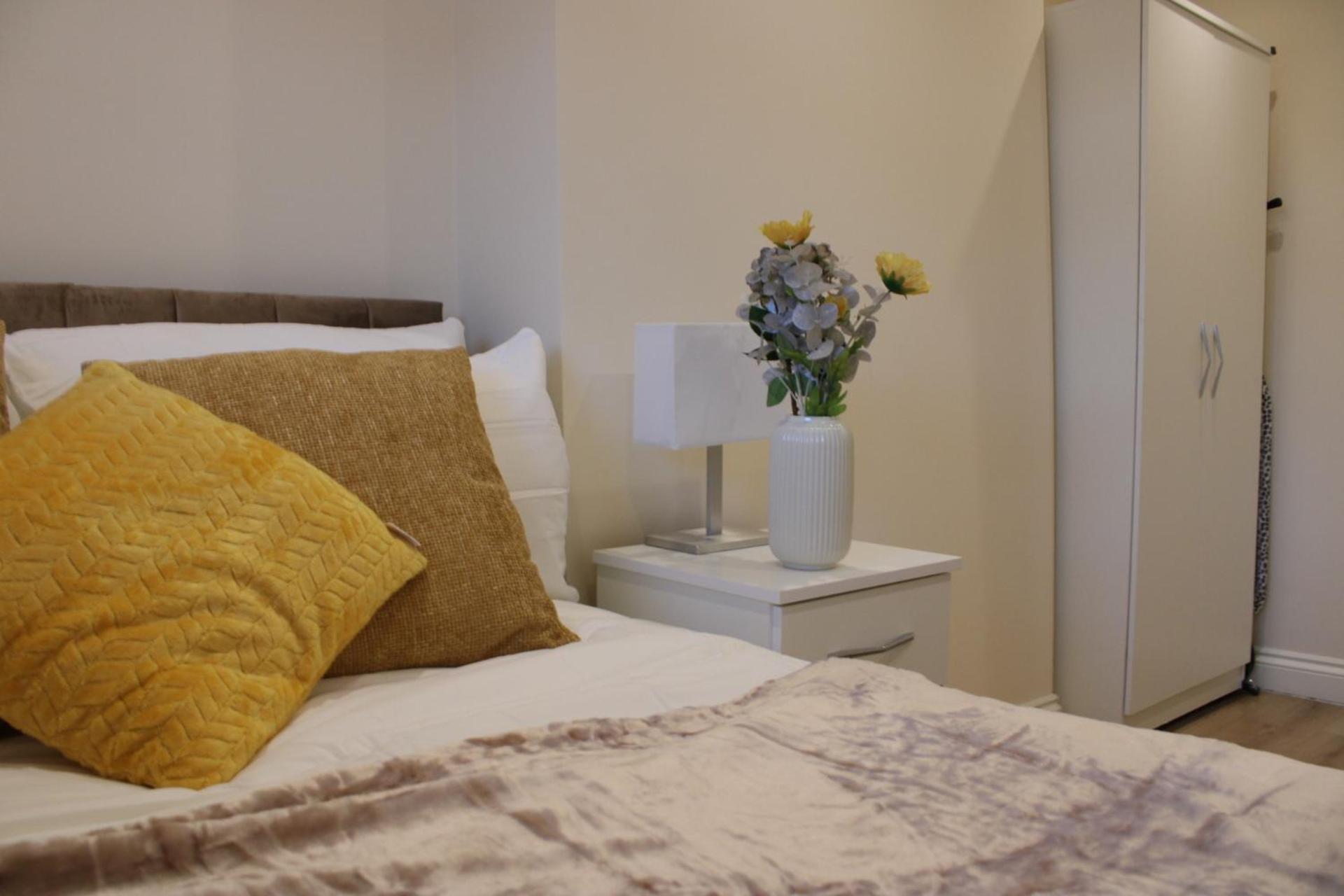 Cozy 2 Bed Flat In East Croydon South Norwood
