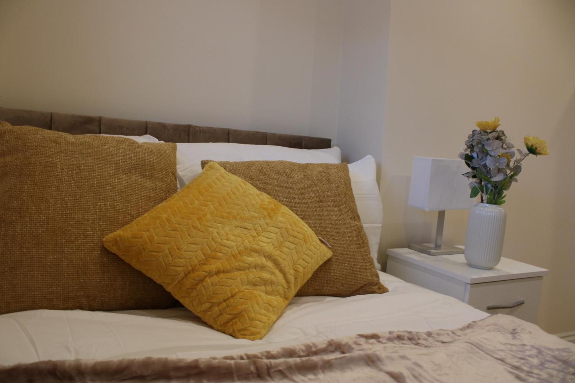 Cozy 2 Bed Flat In East Croydon Apartment *